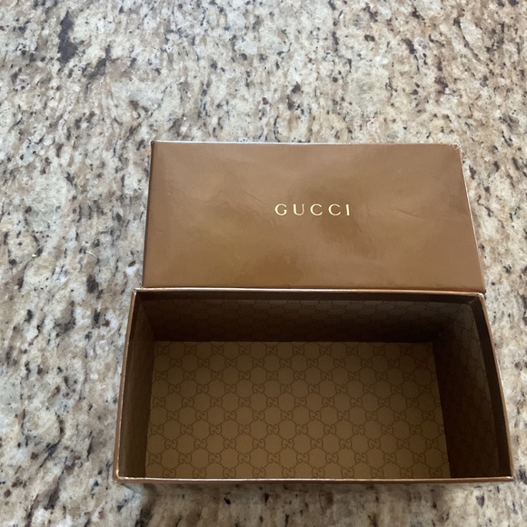Gucci Sunglasses case and box - Picture 2 of 3